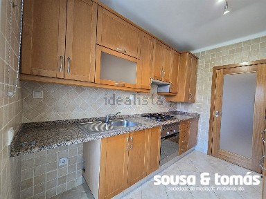 Arrendamento de apartamento T1 na Rua Cidade de Halton, 17