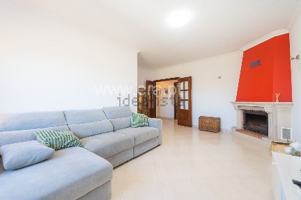 Apartamento T2 à venda no Milharado