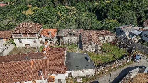 Moradia independente à venda em Lugar de Seramil de Baixo
