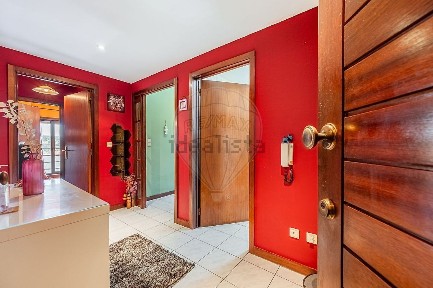 Apartamento T2 à venda na Rua Joaquim Marques dos Santos