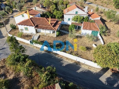 Moradia independente à venda em Vila Velha de Ródão