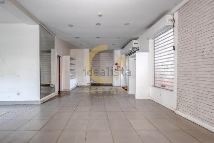 Arrendamento de espaço comercial na Rua Santa Luzia s/n