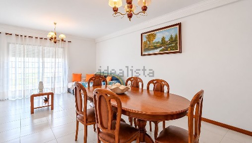 Apartamento T3 à venda na Monserrate
