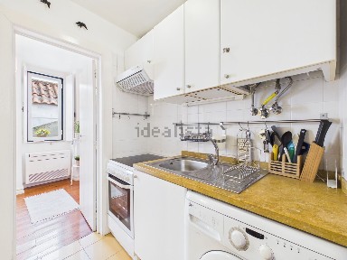 Arrendamento de apartamento T1 no Beco dos Ramos