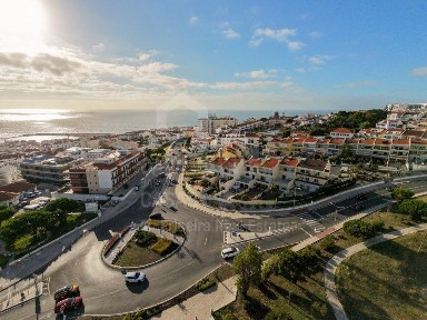 Moradia independente à venda na Ericeira Norte