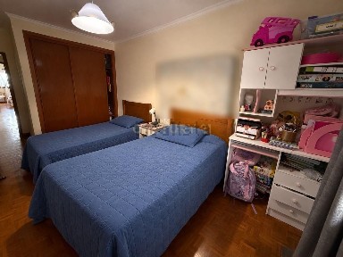 Apartamento T3 à venda em Sé - Santa Maria - Meixedo