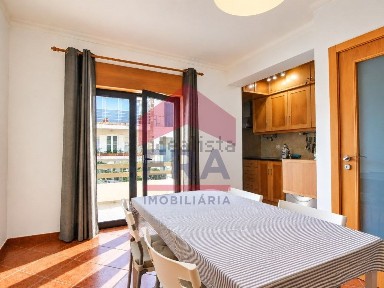 Apartamento T1 à venda na Rua da Foz