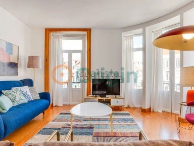 Apartamento T3 à venda na Rua Andrade
