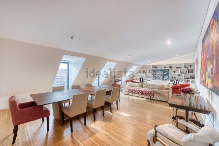 Penthouse à venda na Rua da Bela Vista à Graça, 55
