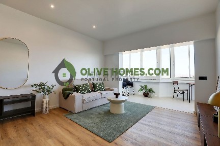 Apartamento T1 à venda na Rua Manuel Faria
