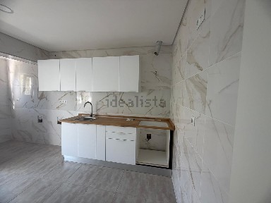 Apartamento T2 à venda na Rua Carvalho de araujo