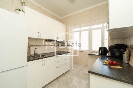 Apartamento T2 à venda na Rua da Liberdade, 12