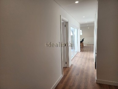 Arrendamento de apartamento T1 na Rua da Brasileira, 33