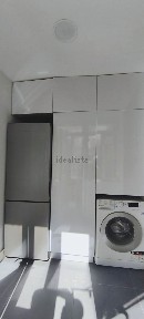 Arrendamento de apartamento T2 na Rua dos Açores, 43