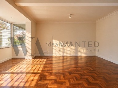 Arrendamento de apartamento T3 em São Pedro do Estoril