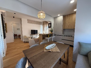 Arrendamento de apartamento T2 na Avenida Gomes Pereira
