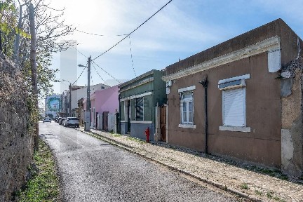 Casa ou moradia à venda na Rua do Vale Formoso de Cima, 183