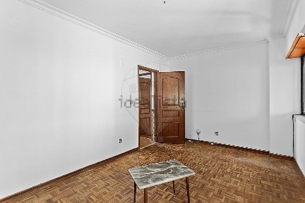 Moradia independente à venda em Porto Salvo