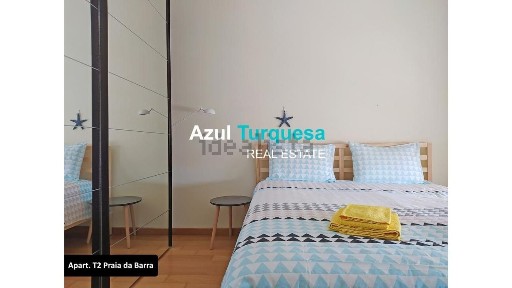 Arrendamento de apartamento T2 na Rua da Praia, 139