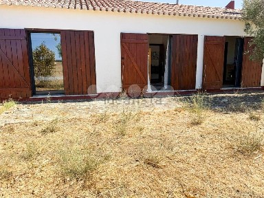 Quinta à venda em Baleizão