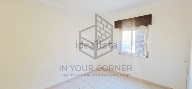 Apartamento T1 à venda no Largo do Ministro, 9