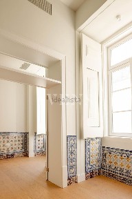 Apartamento T1 à venda no do Alecrim, 53