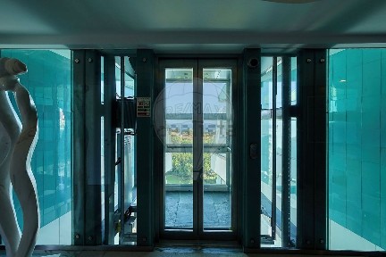 Apartamento T4 à venda na Rua Guilherme Salgado