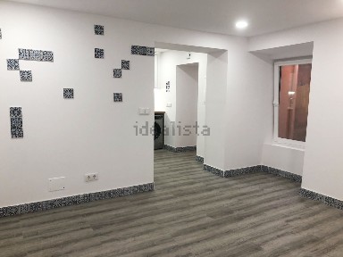 Apartamento T1 à venda no Largo Paz
