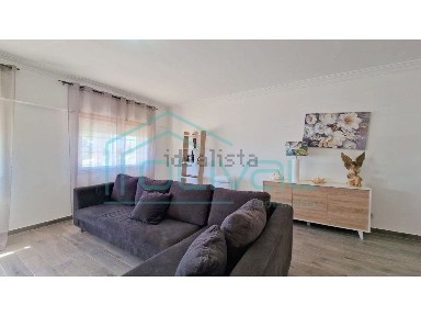 Apartamento T3 à venda em Samora Correia