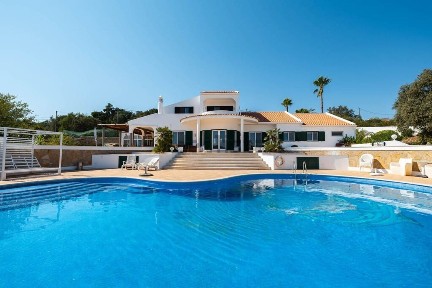 Casa ou moradia à venda na Apra - Pedragosa