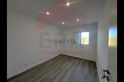 Andar de moradia à venda em Monte Gordo