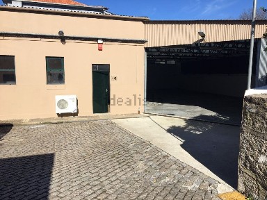 Arrendamento de armazém no Hospital São João - Pólo Universitário