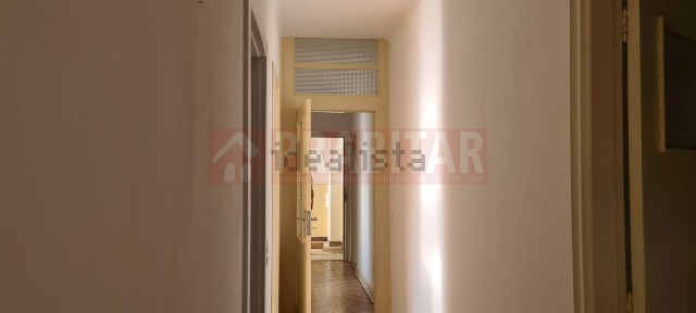 Arrendamento de apartamento T3 na Rua Manuel de Almeida e Sousa, 174