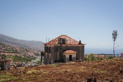 Quinta à venda no Caminho de Santo António, 309