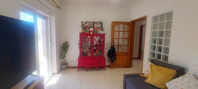 Almada - Cova da Piedade - Pragal - Cacilhas, Pragal, Rua dos Lusíadas