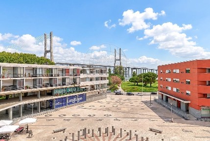 Arrendamento de apartamento T3 na Rossio do Levante