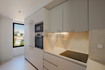 Arrendamento de apartamento T2 na Rua Tenente Espanca, 34