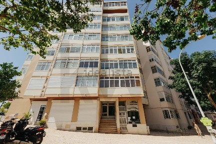 Arrendamento de apartamento T2 na Rua Adelino Amaro da Costa s/n