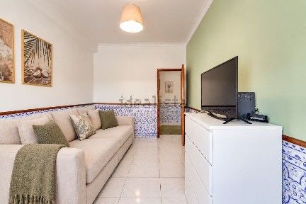 Apartamento T1 à venda na Rua José Afonso, 11