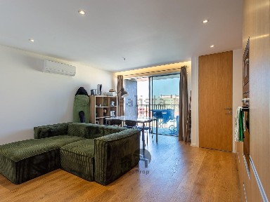 Arrendamento de apartamento T2 na Rua Manuel Dias da Fonseca