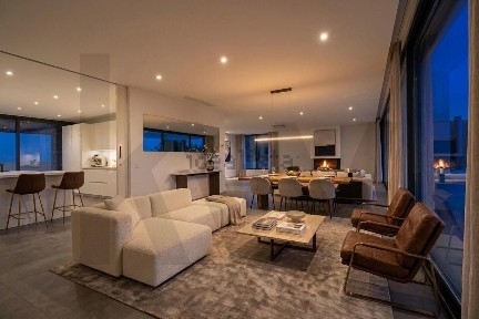 Arrendamento de duplex na Rua do Porto s/n
