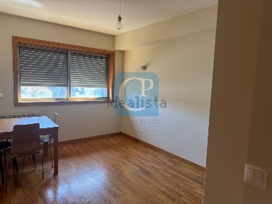Arrendamento de apartamento T1 na Rua Maria Feliciana, 31