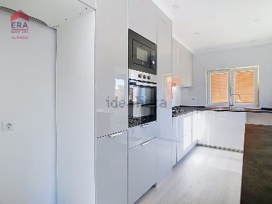 Apartamento T3 à venda em Caparica e Trafaria
