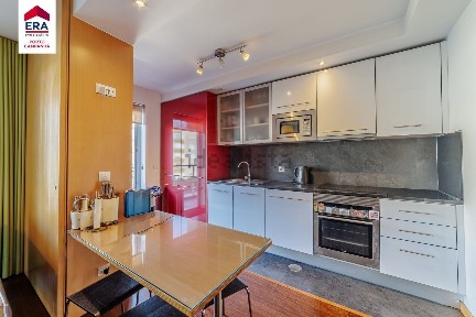 Apartamento T2 à venda na Rua de Santa Justa