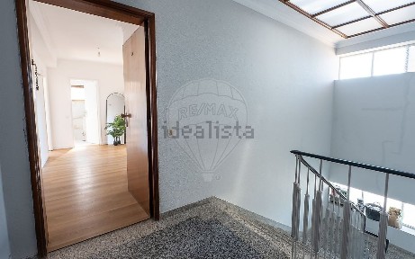 Apartamento T2 à venda em Carregais - São Miguel