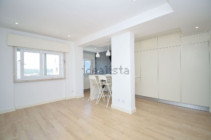 Arrendamento de apartamento T3 na Rua da Eira