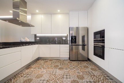 Arrendamento de apartamento T3 na Rua Gonçalves Crespo
