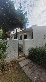 Arrendamento de apartamento T1 na Rua Padre Caetano Baptista, 25