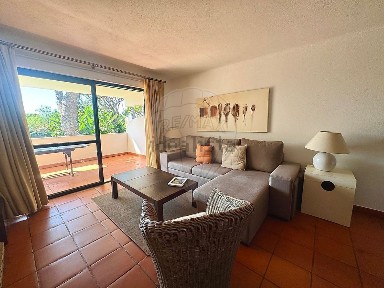 Arrendamento de apartamento T1 na Rua do Pombo Correio