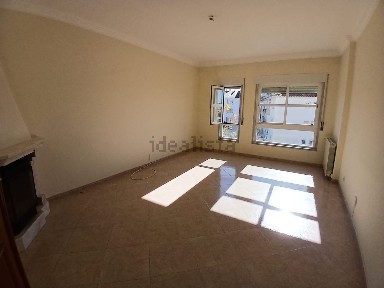 Arrendamento de apartamento T2 na Rua o Primo Basílio